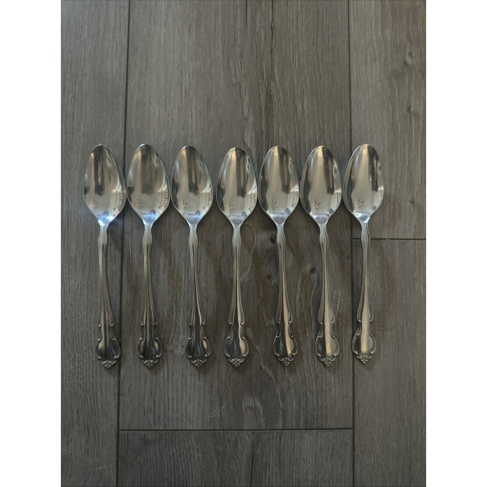 7 PCs Royal Splendor International stainless Scrolls‎ glossy Oval Place Spoons